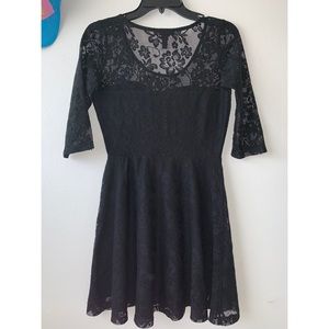 Black lace short dress